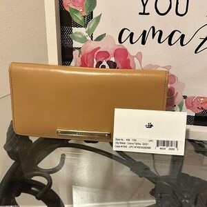 Brahmin Ady Wallet